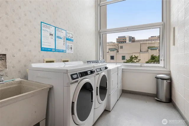 $348,000 | 1000 Union Street, Unit 401, Seattle, WA 98101