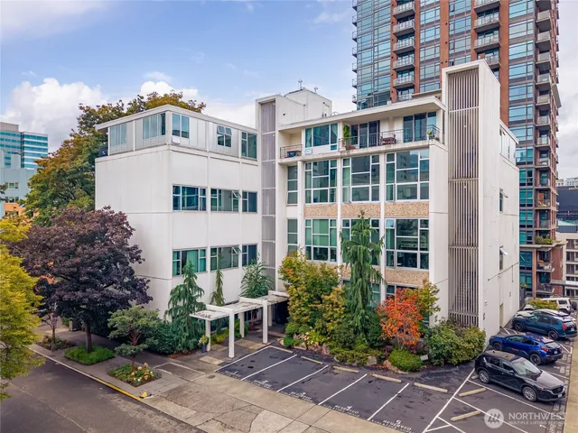 $348,000 | 1000 Union Street, Unit 401, Seattle, WA 98101