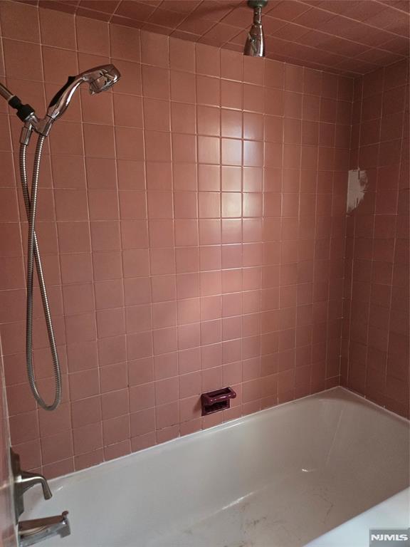 505 Westview Avenue, Unit 1 Ridgefield, NJ 07657 - Photo 11 of 17