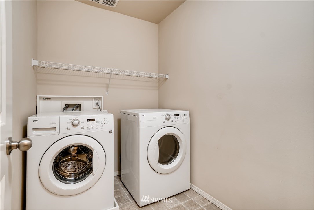 111 203rd Street Southeast Bothell, WA 98012 - Photo 27 of 31 a utility room with dryer and washer