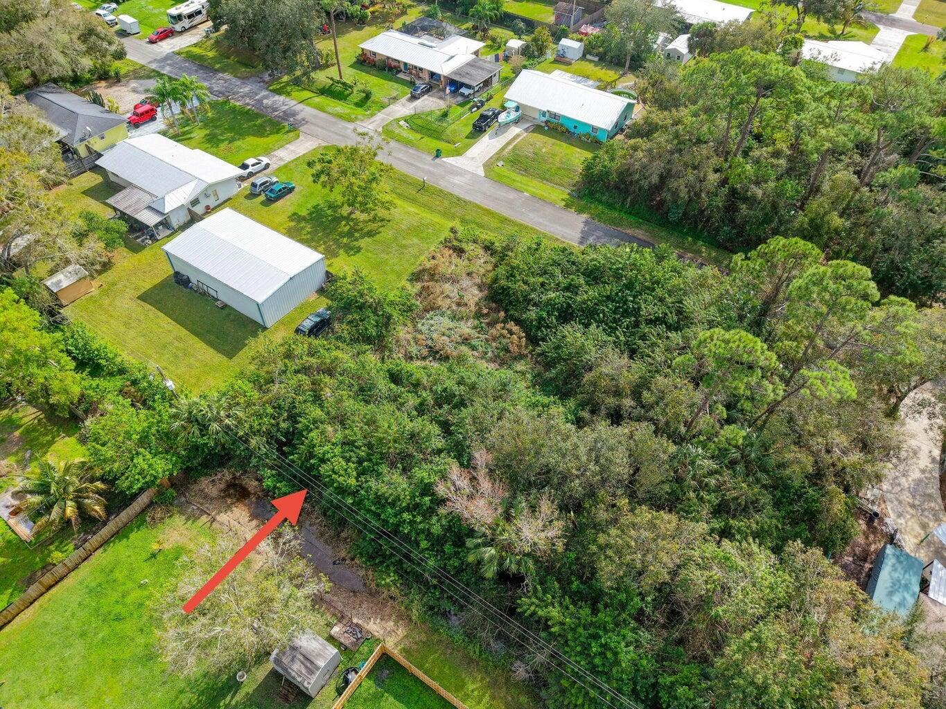 7908 Banyan Street Fort Pierce, FL 34951 - Photo 6 of 10 6