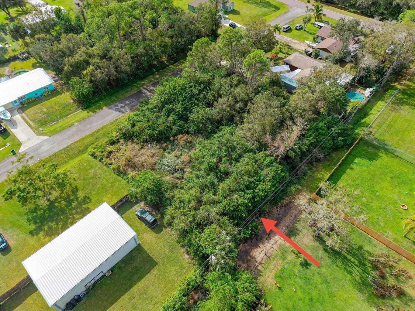 7908 Banyan Street Fort Pierce, FL 34951 - Photo 8 of 10 8