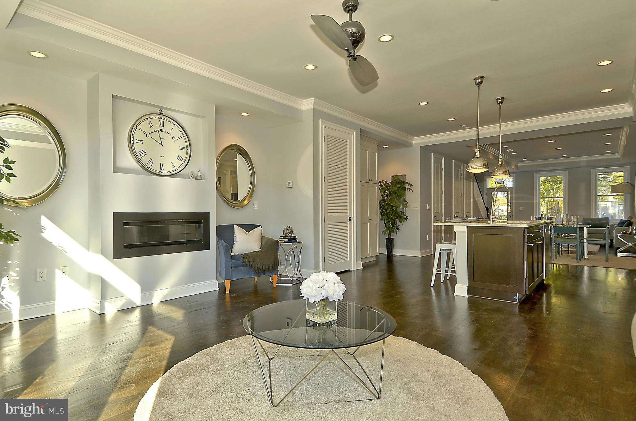 620 6th Street Northeast Washington, DC 20002 - Photo 6 of 30 Family Room