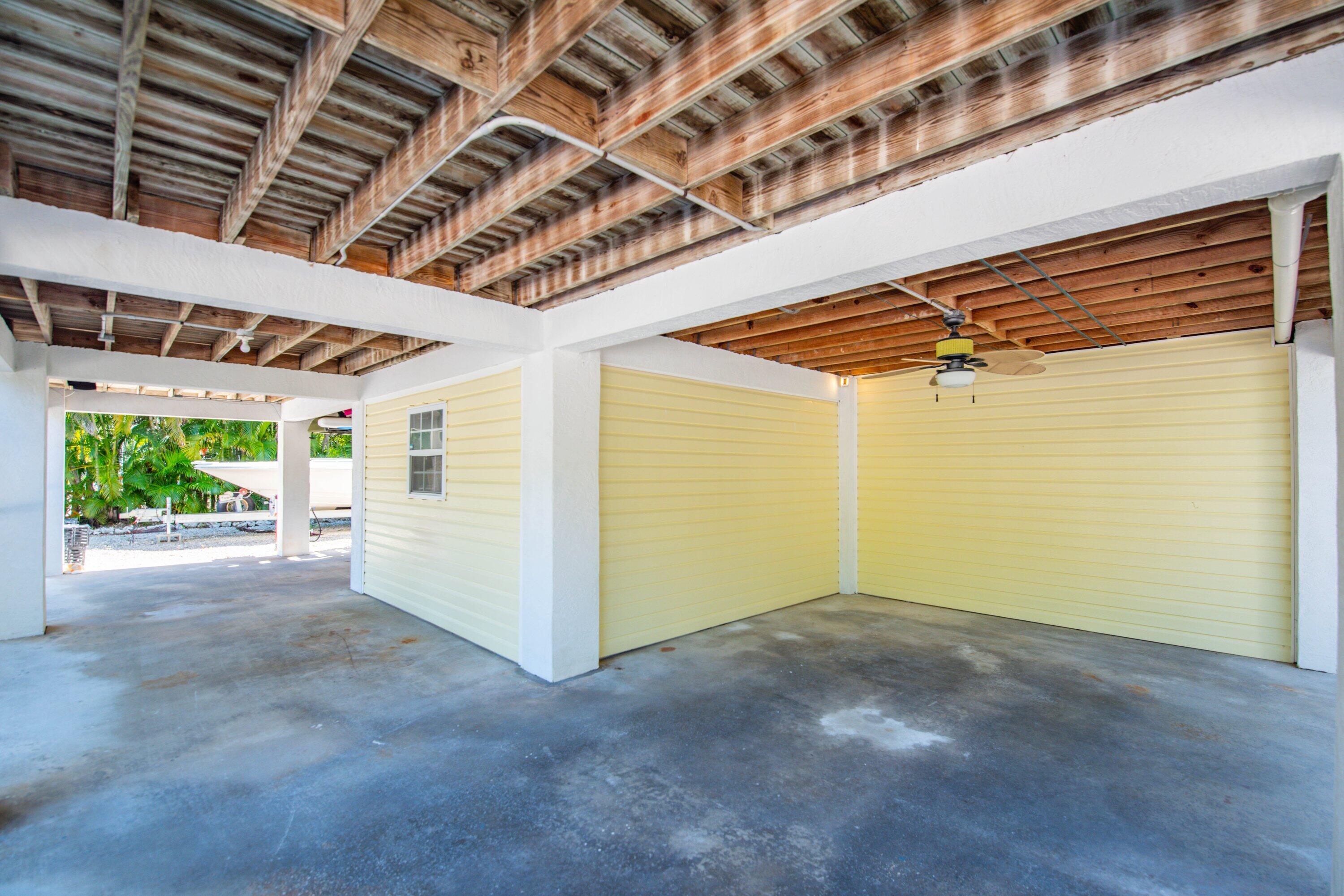 29160 Primrose Lane Big Pine Key, FL 33043 - Photo 27 of 37 a view of a garage