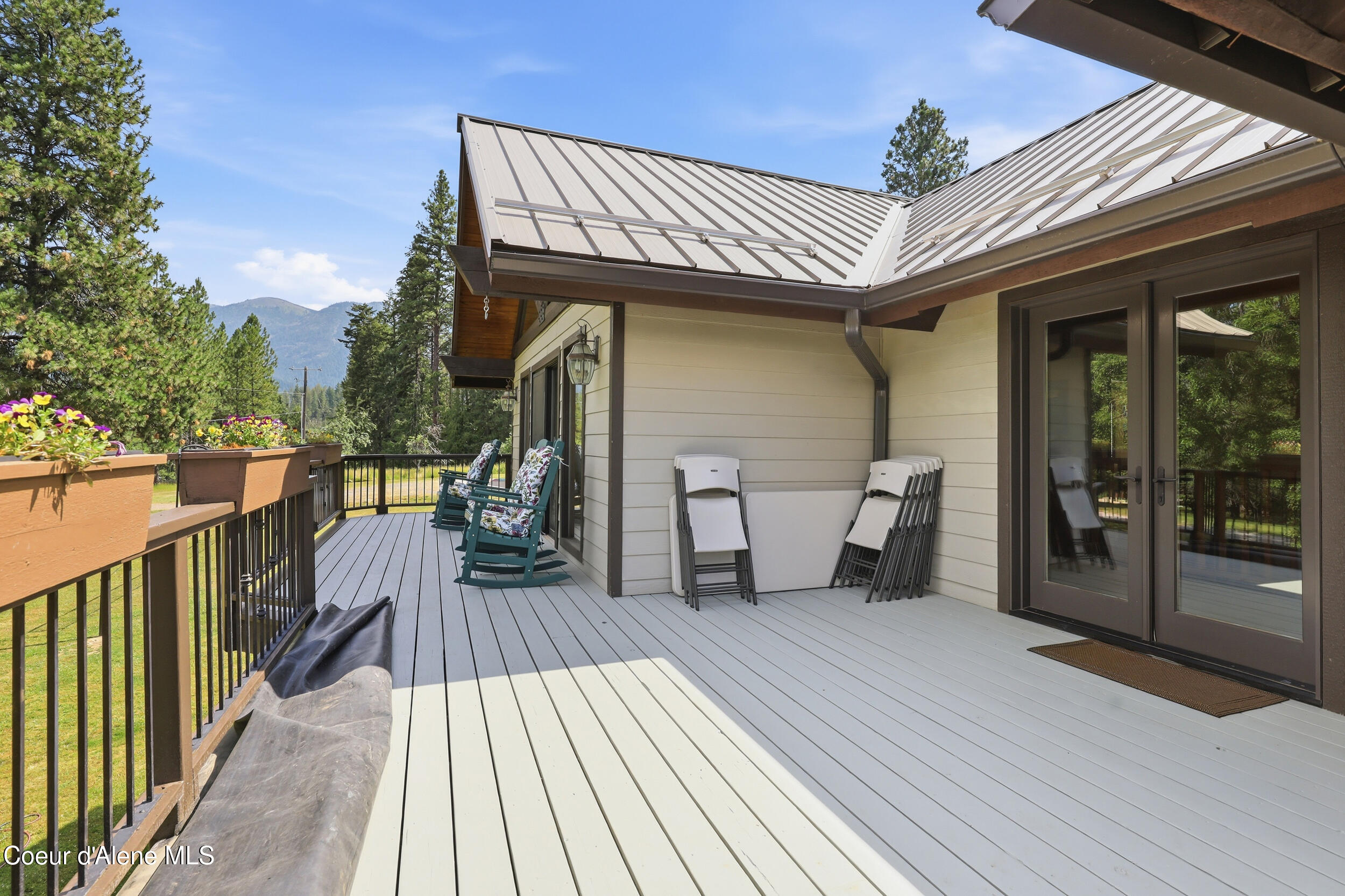 1542 Peninsula Road Hope, ID 83836 - Photo 50 of 66 46_img_9636