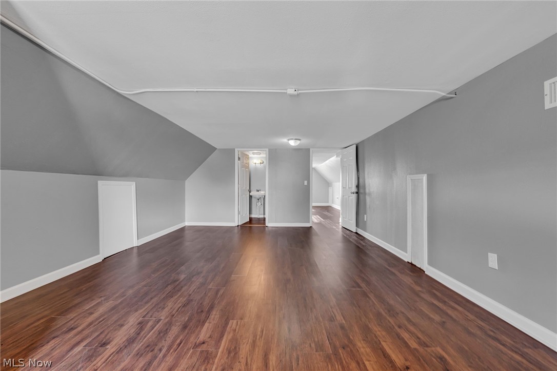 4438 Pearl Road Cleveland, OH 44109 - Photo 16 of 50