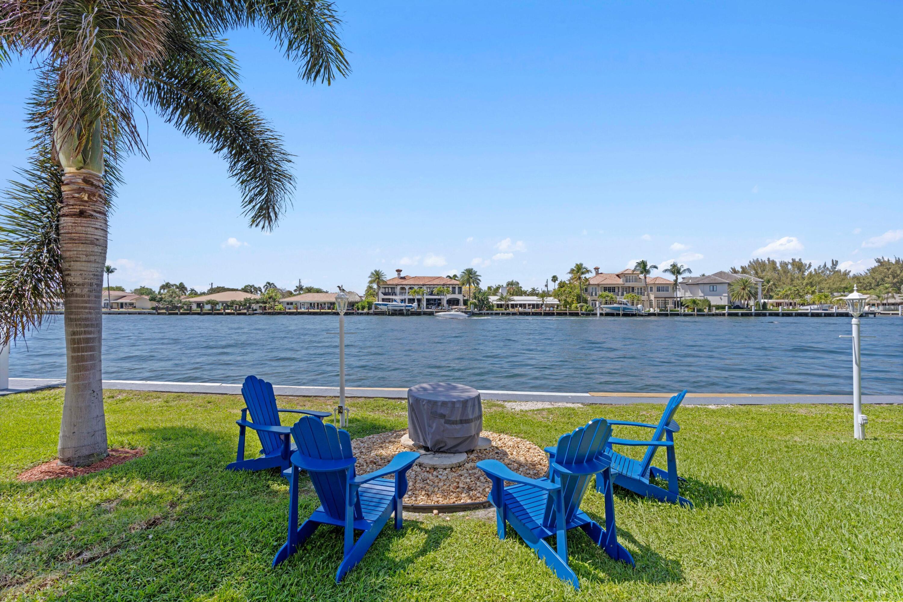 801 North Riverside Drive, Unit 7B Pompano Beach, FL 33062 - Photo 2 of 35 Backyard Exterior