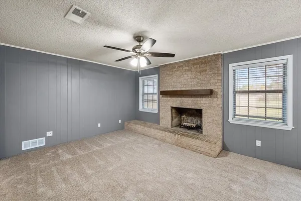 $260,000 | 536 Robindale Lane, Fairfield, TX 75840