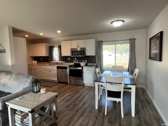 $157,000 | 911 North East Street, Tipton, IN 46072