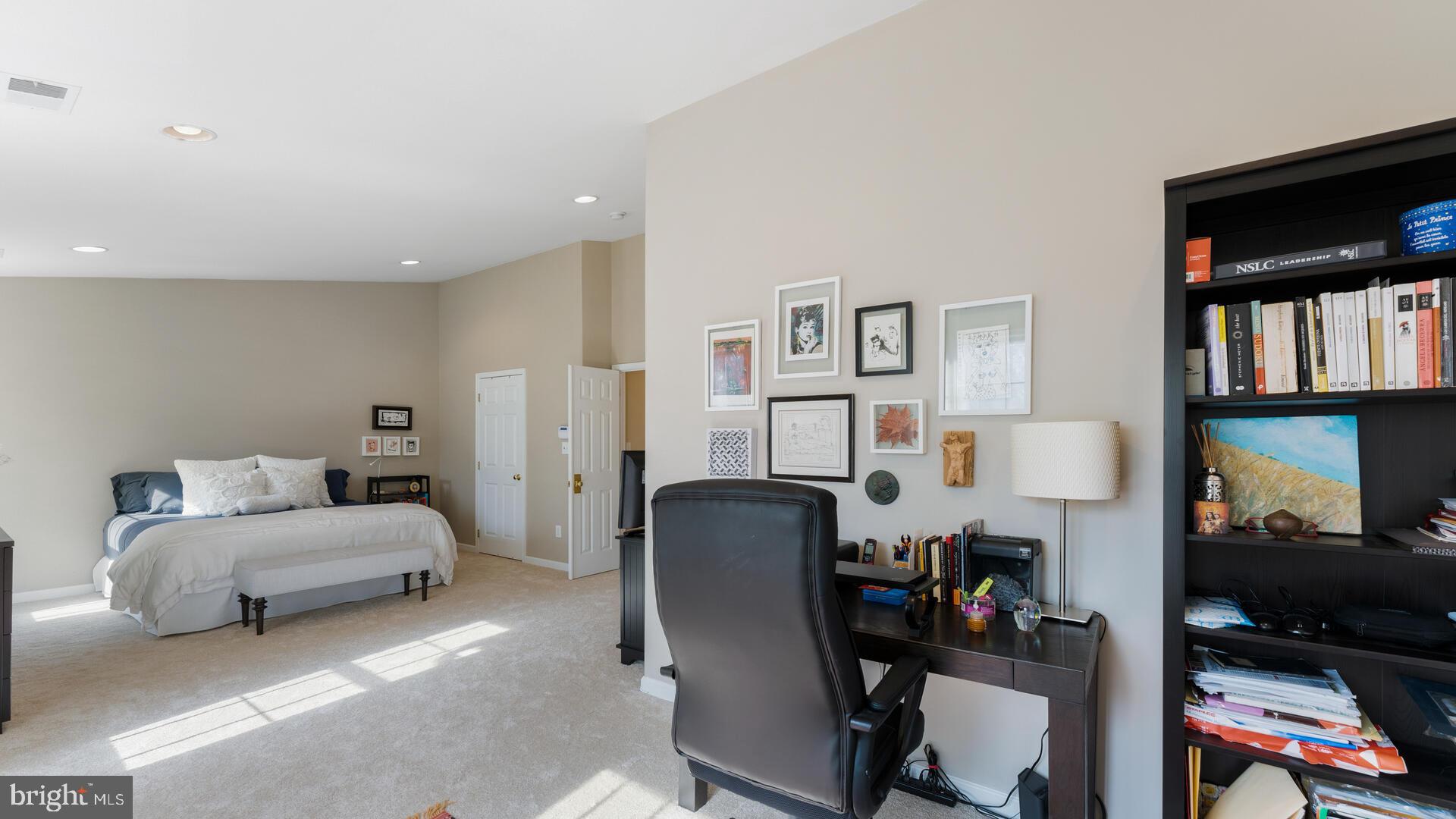 29 Tree Swallow Drive Princeton, NJ 08540 - Photo 21 of 34