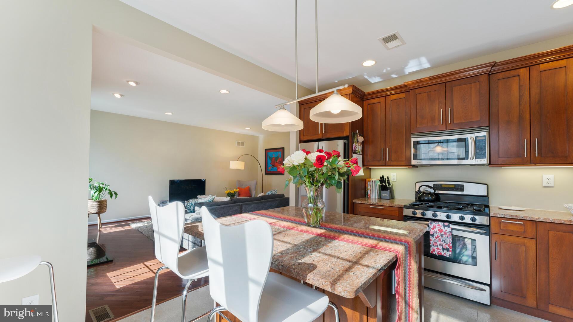 29 Tree Swallow Drive Princeton, NJ 08540 - Photo 9 of 34