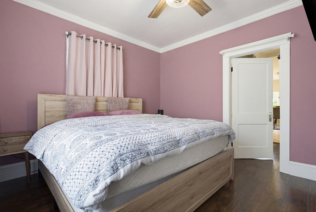 4 Hamill Road Worcester, MA 01602 - Photo 11 of 35