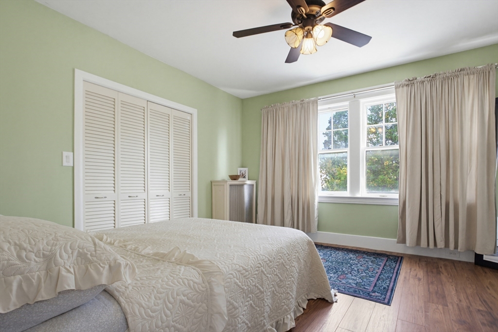 4 Hamill Road Worcester, MA 01602 - Photo 26 of 35