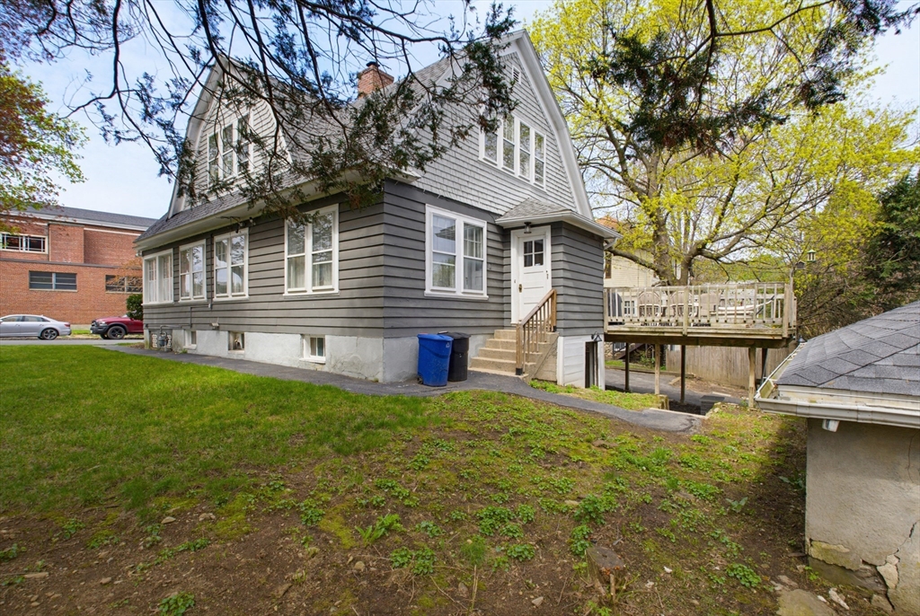 4 Hamill Road Worcester, MA 01602 - Photo 30 of 35