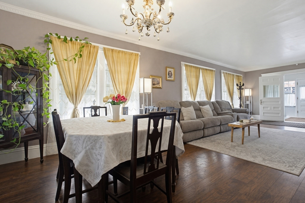 4 Hamill Road Worcester, MA 01602 - Photo 8 of 35