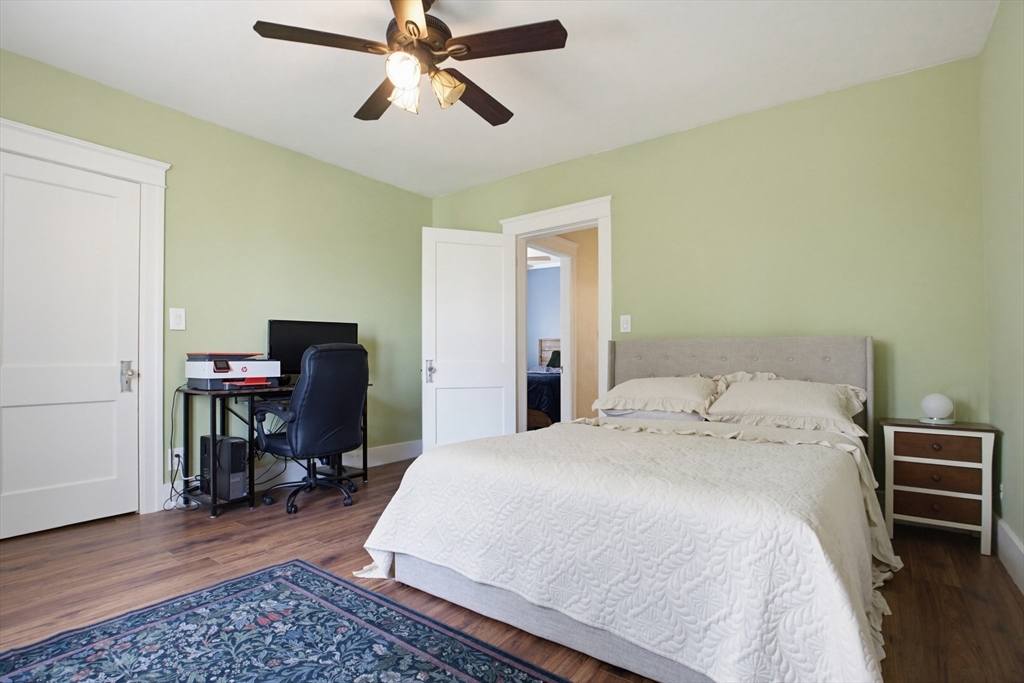 4 Hamill Road Worcester, MA 01602 - Photo 10 of 35