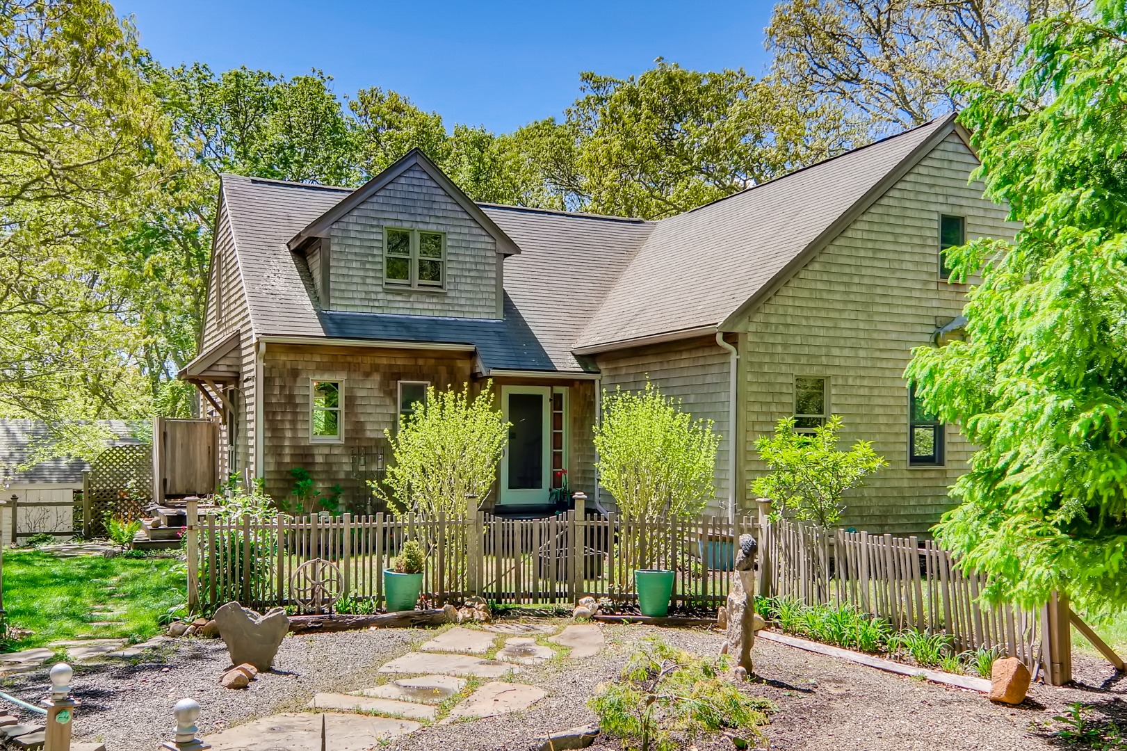 8 B Clambelly Road Chilmark, MA 02535 - Photo 1 of 31 Gallery Image 1