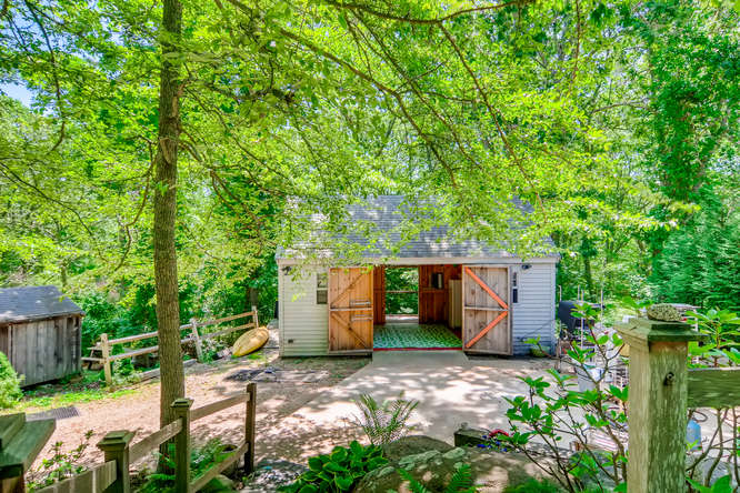 8 B Clambelly Road Chilmark, MA 02535 - Photo 7 of 31 Gallery Image 7