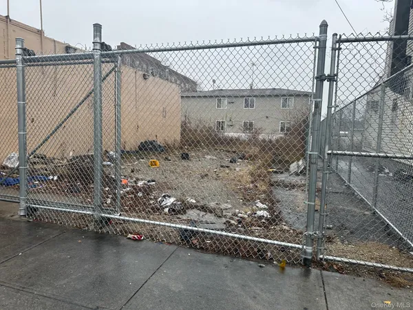 $499,000 | N/a Guy R Brewer Boulevard | Springfield Gardens