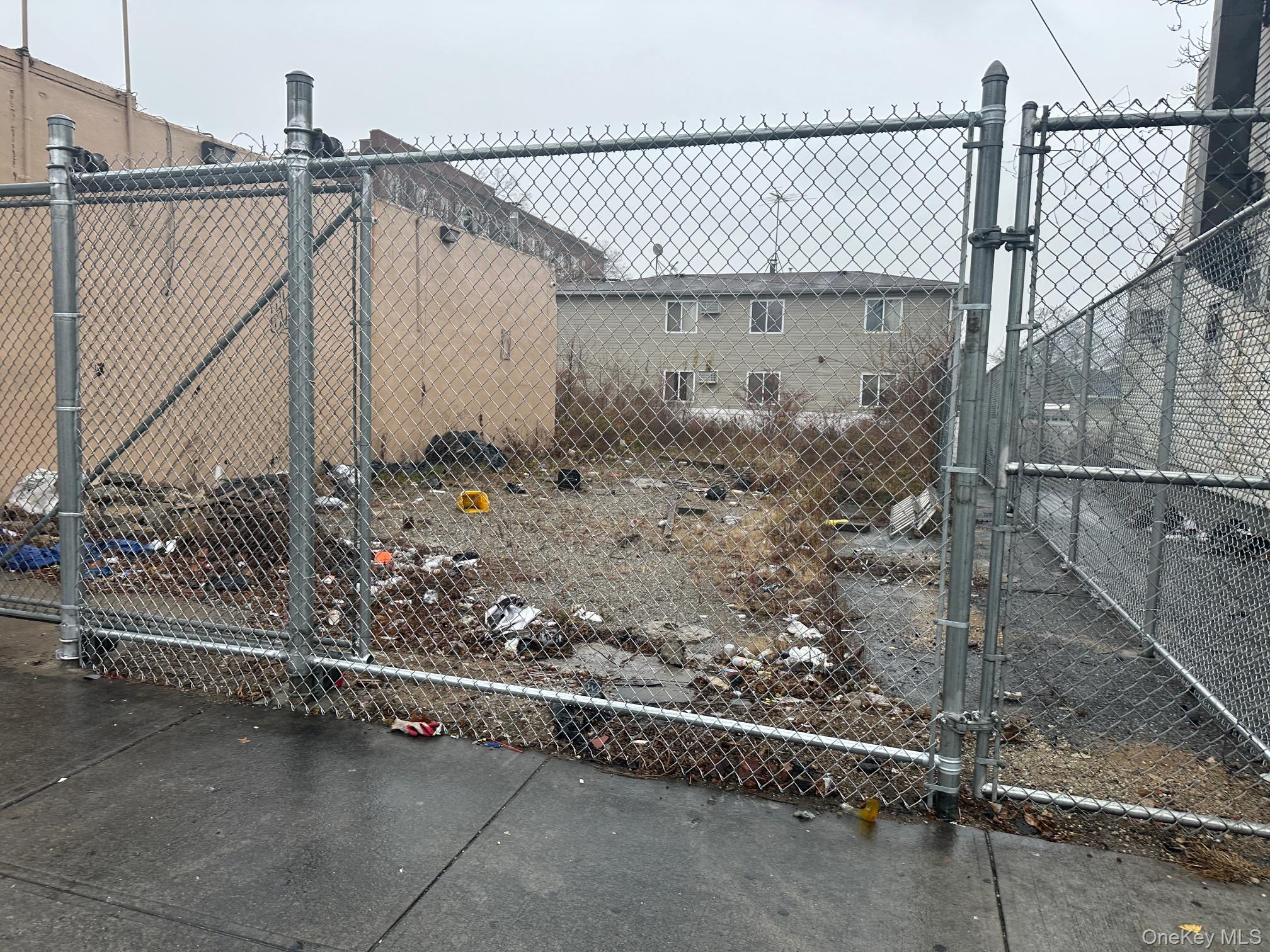 N/a Guy R Brewer Boulevard Queens, NY 11434 - Photo 2 of 5 Fenced in Lot