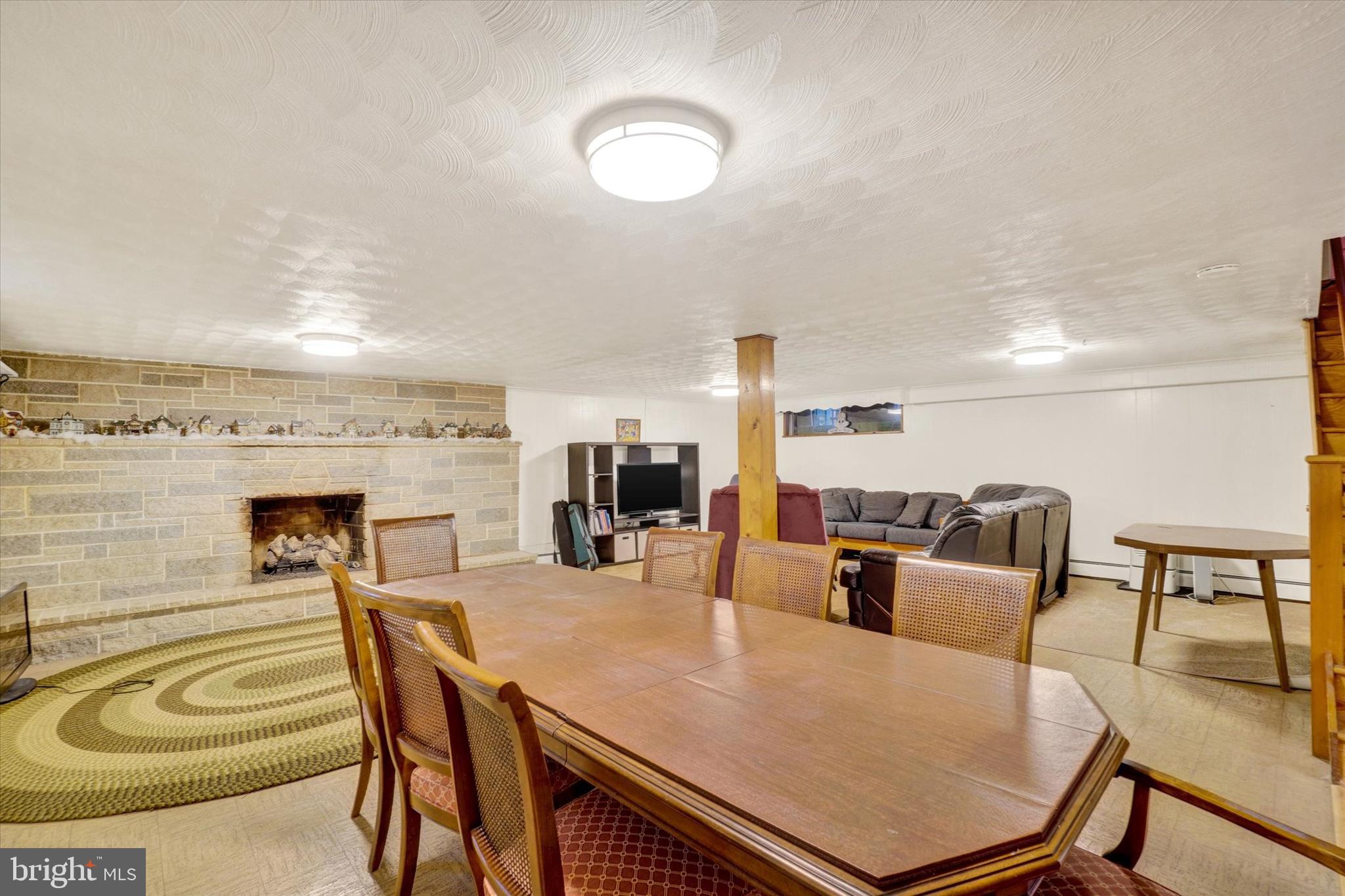 3420 Holly Road Dover, PA 17315 - Photo 18 of 28 Gallery Image 18