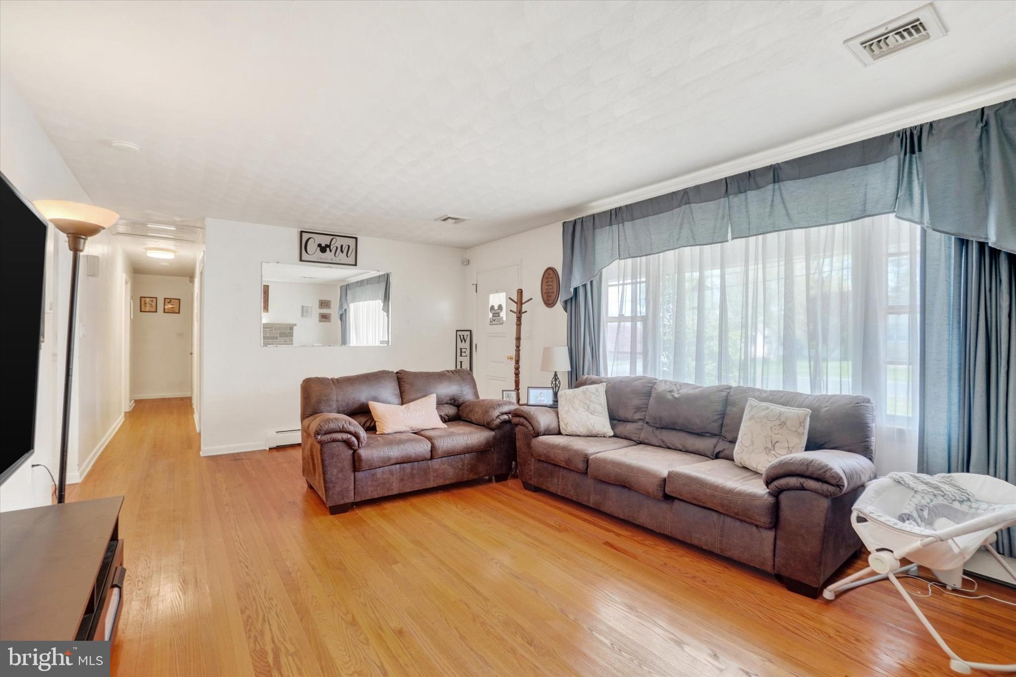 3420 Holly Road Dover, PA 17315 - Photo 6 of 28 Gallery Image 6