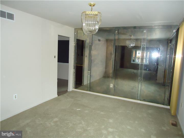 7811 Berwyn Road Cheltenham, PA 19012 - Photo 4 of 13 Gallery Image 4