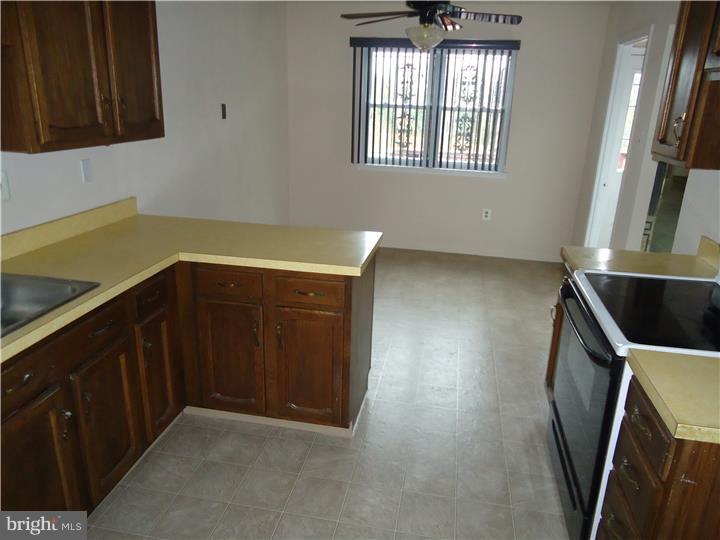 7811 Berwyn Road Cheltenham, PA 19012 - Photo 6 of 13 Gallery Image 6