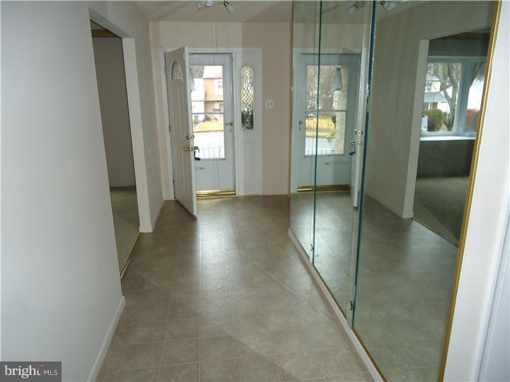 7811 Berwyn Road Cheltenham, PA 19012 - Photo 7 of 13 Gallery Image 7