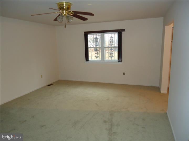 7811 Berwyn Road Cheltenham, PA 19012 - Photo 8 of 13 Gallery Image 8