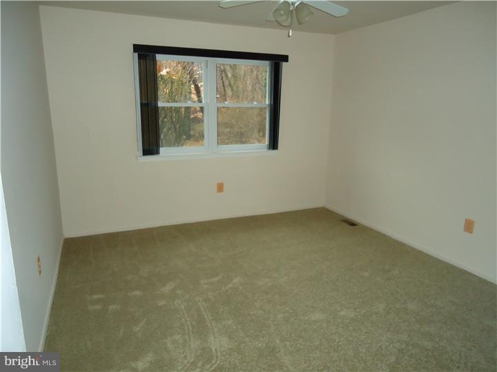 7811 Berwyn Road Cheltenham, PA 19012 - Photo 9 of 13 Gallery Image 9