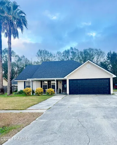 $198,500 | 113 Country Living Drive, Lafayette, LA 70507