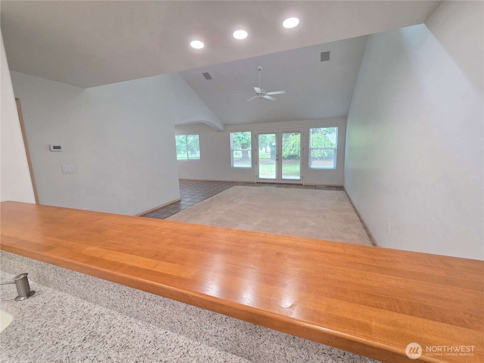 6604 Riviera Court Southeast Lacey, WA 98513 - Photo 5 of 22