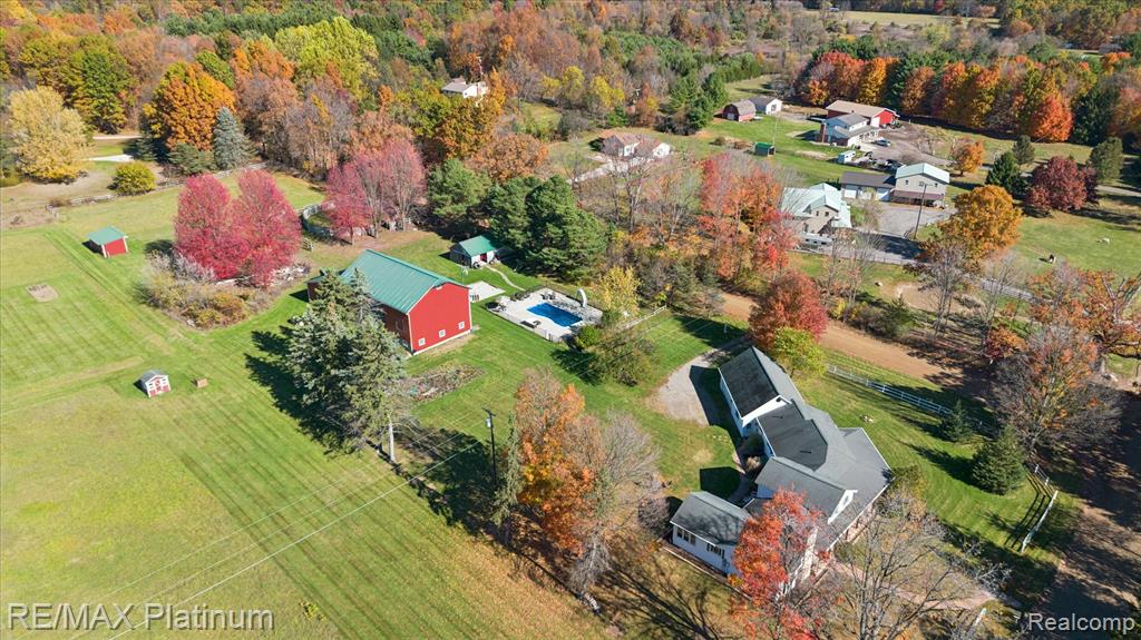 13985 Lone Tree Road Milford, MI 48380 - Photo 67 of 81