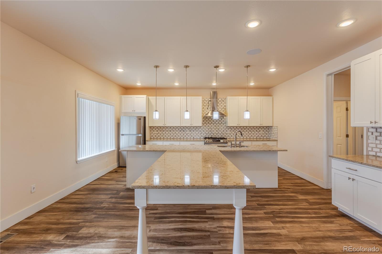 995 South Locust Street Denver, CO 80224 - Photo 13 of 46