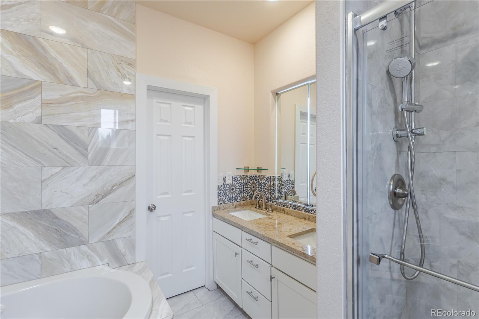 995 South Locust Street Denver, CO 80224 - Photo 19 of 46
