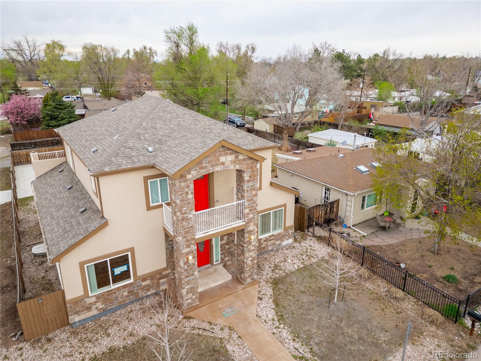995 South Locust Street Denver, CO 80224 - Photo 3 of 46