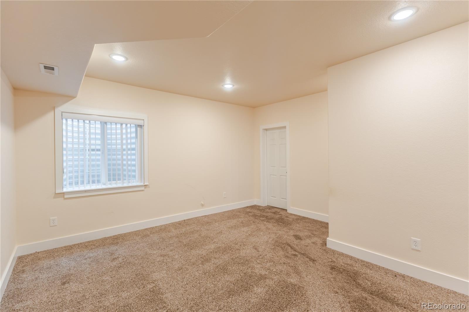 995 South Locust Street Denver, CO 80224 - Photo 31 of 46
