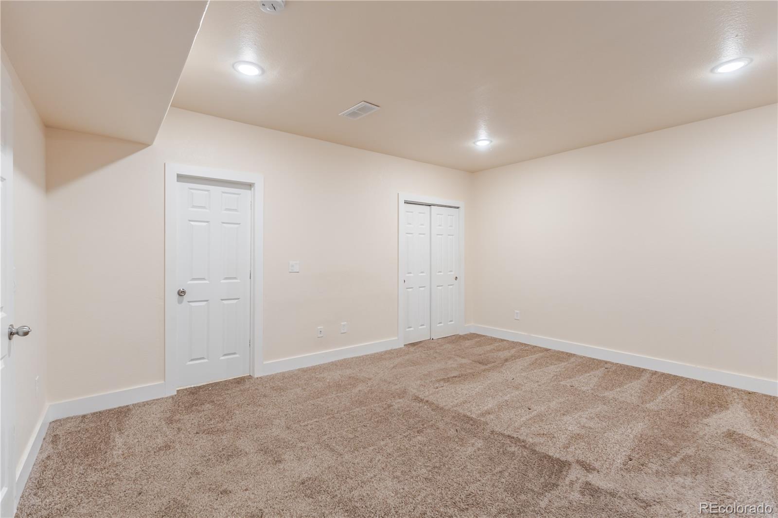 995 South Locust Street Denver, CO 80224 - Photo 37 of 46