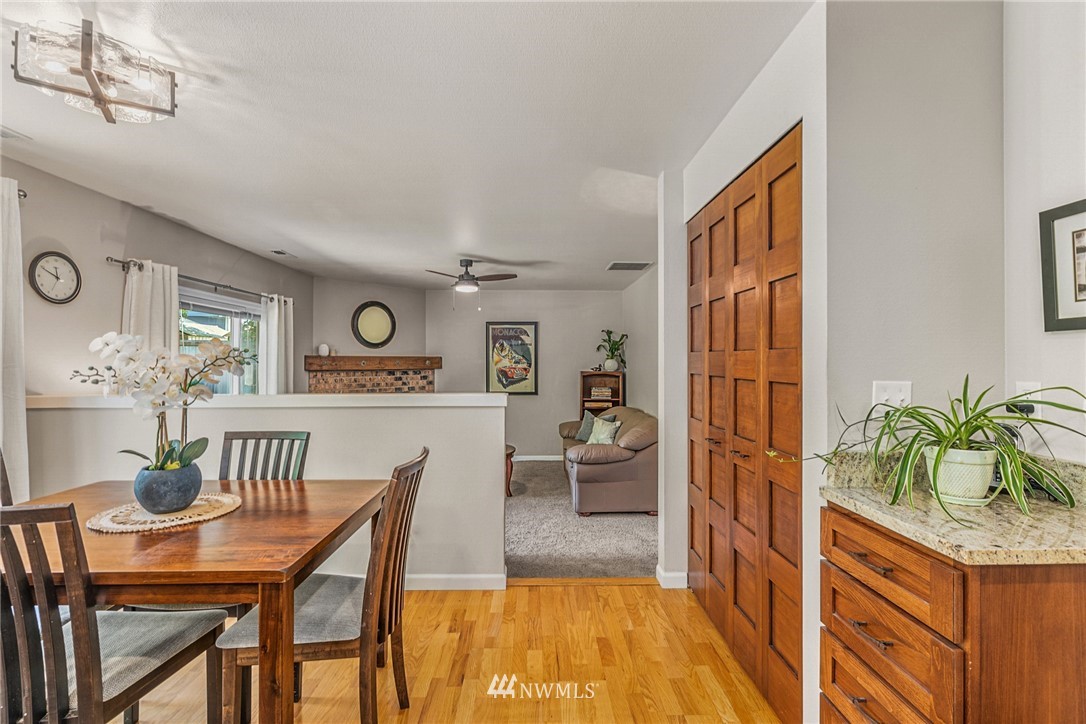 3005 171st Place Southeast Bothell, WA 98012 - Photo 15 of 40 Gallery Image 15