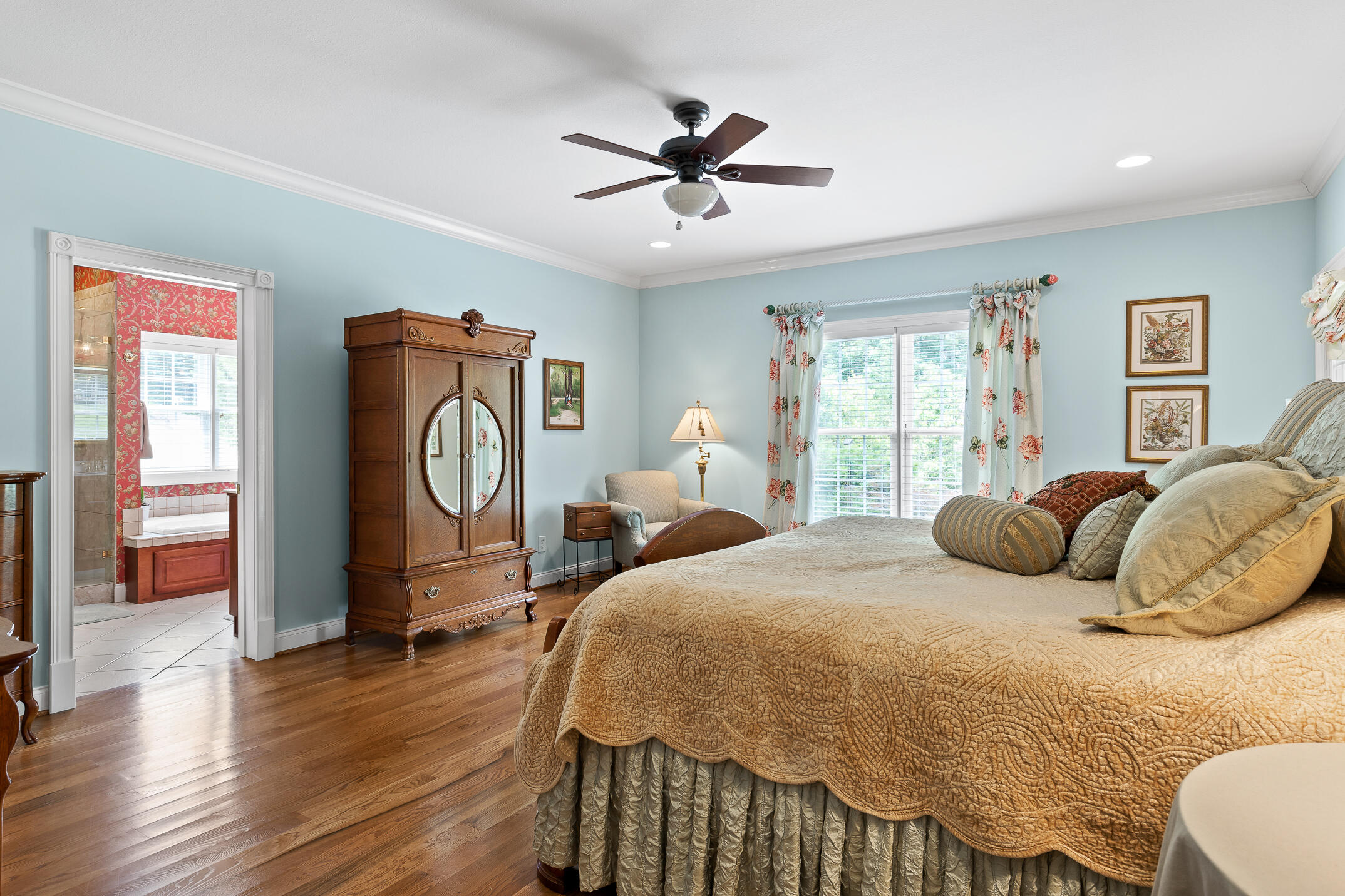 3204 Bluff Drive Cleveland, TN 37312 - Photo 28 of 74 Master Bedroom