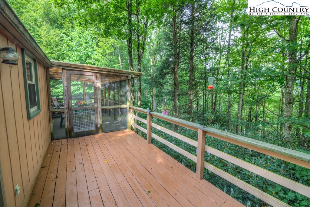 288 Fox Cove Road South Boone, NC 28607 - Photo 11 of 31 Gallery Image 11