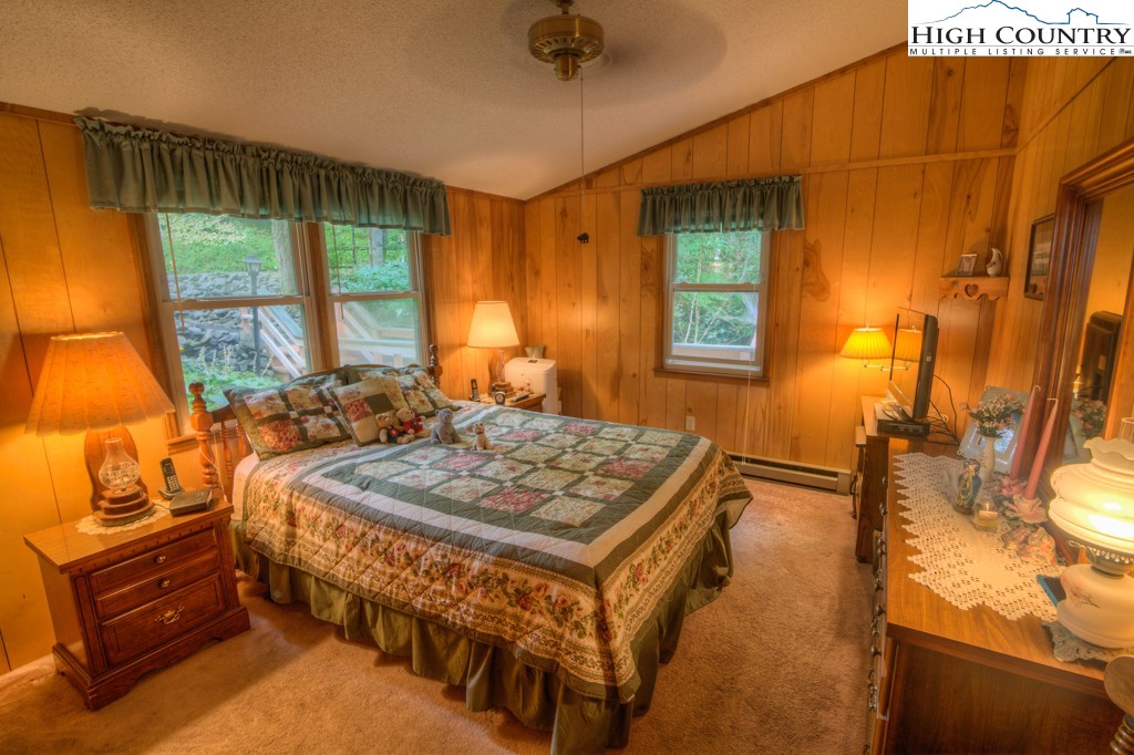 288 Fox Cove Road South Boone, NC 28607 - Photo 15 of 31 Gallery Image 15