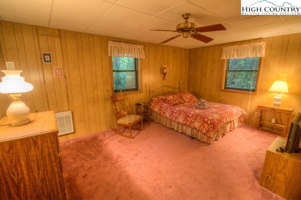 288 Fox Cove Road South Boone, NC 28607 - Photo 22 of 31 Gallery Image 22