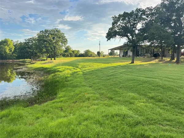 $500,000 | 800 Private Road 1485, Hico, TX 76457