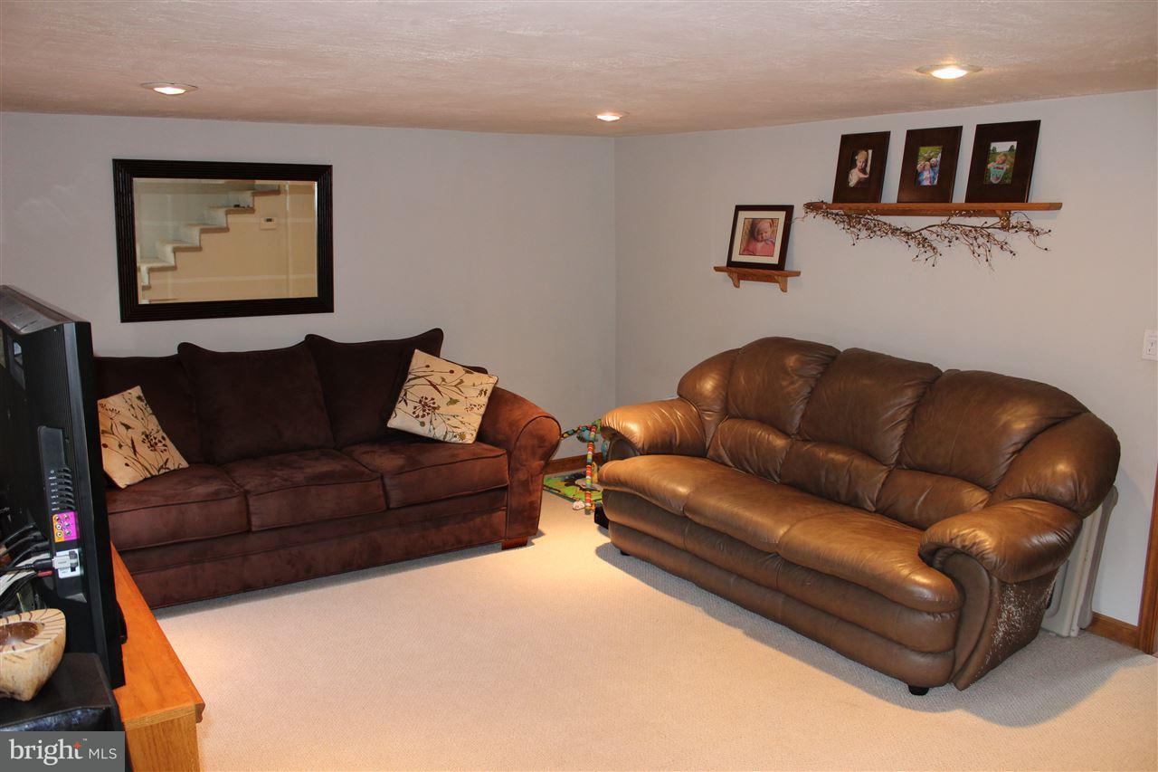 1159 Mt Hope Road Fairfield, PA 17320 - Photo 11 of 28