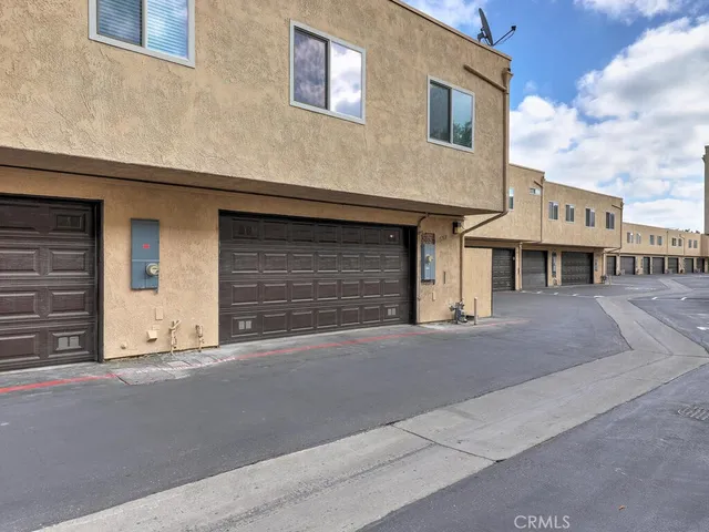 $650,000 | 5763 Laguna Way, Unit 49, Cypress, CA 90630