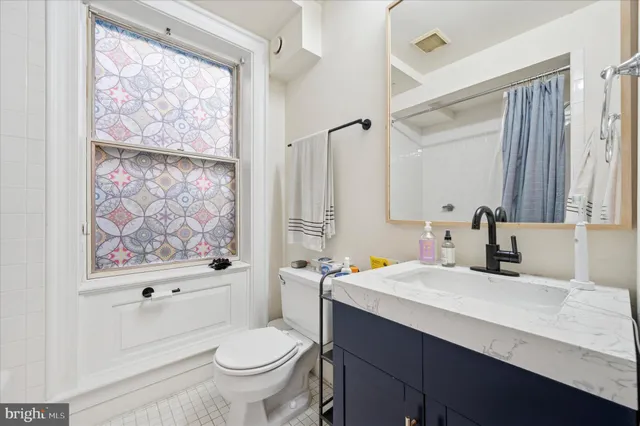 $5,000 | 3725 Lancaster Avenue, Philadelphia, PA 19104