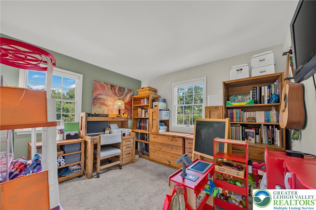 1601 Mitman Road Easton, PA 18040 - Photo 29 of 65