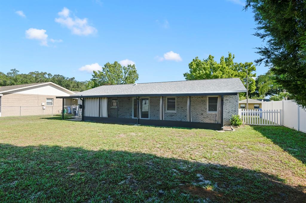 11403 Fillmore Avenue Seffner, FL 33584 - Photo 25 of 33